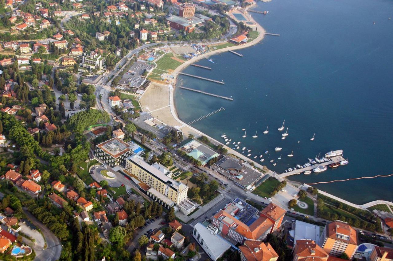 Portoroz Center Sea View Bl1 Apartment Bagian luar foto